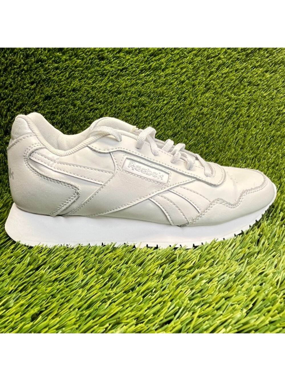 Reebok Glide Womens Size 7.5 Ivory Athletic Leather Walking Shoes Sneakers